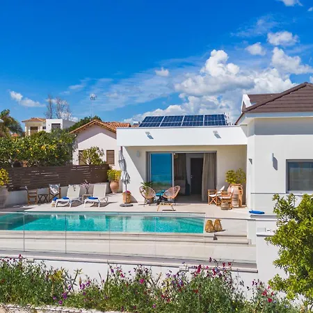 Villa Pacy Agios Theodoros Exterior photo